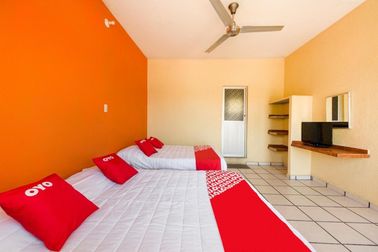 Oyo Camelinas Hotel Acapulco
