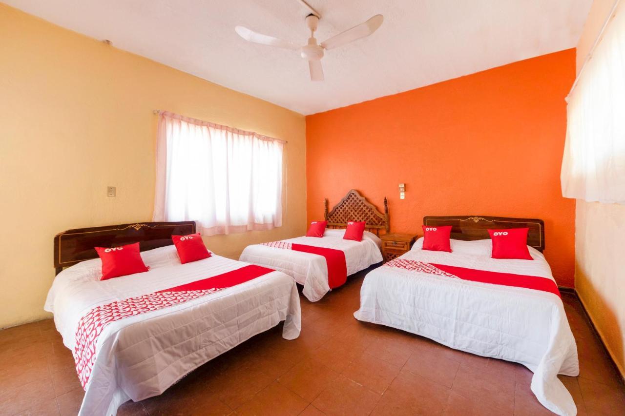 Hotel Oyo Camelinas