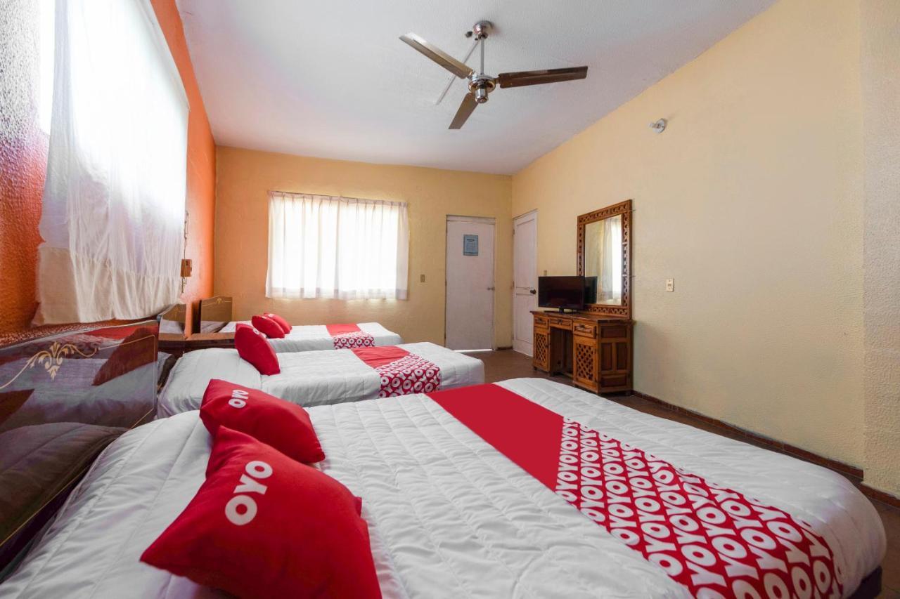 Oyo Camelinas Hotel Acapulco